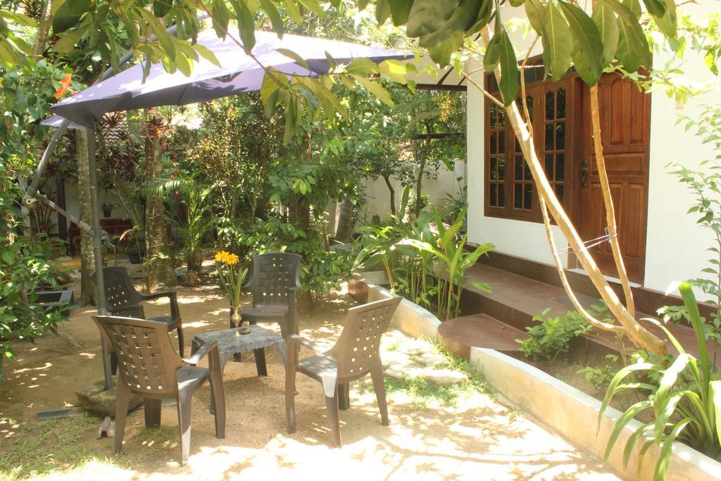 Dionis Villa Unawatuna Εξωτερικό φωτογραφία